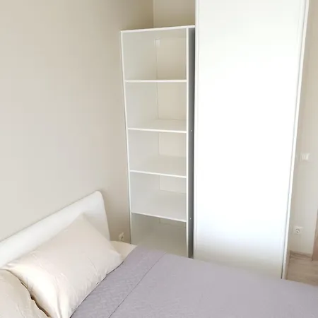 דירה Ezerkrats Kempes 28